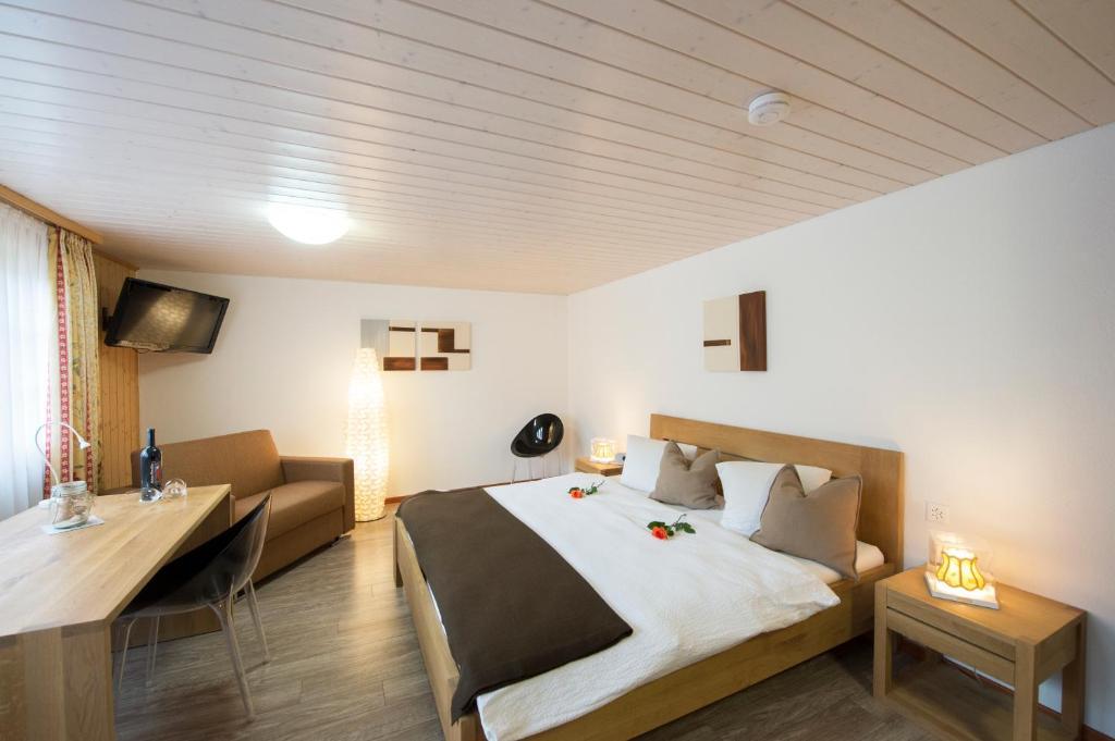 Hotel Tenne Reckingen Номер фото